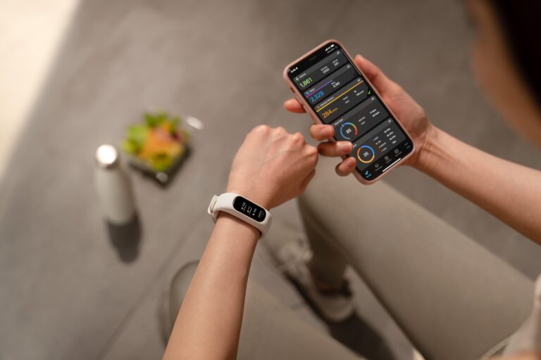 “การ์มิน” ประเดิมเปิดตัว “VIVOSMART 5” ต้นแบบอุปกรณ์ติดตามการออกกำลังกาย เทรนด์ใหม่ของคนรักสุขภาพ ใช้งานง่าย มอนิเตอร์ร่างกายแบบองค์รวม กับพลังแบตเตอรี่ยาวนานสูงสุด 7 วัน