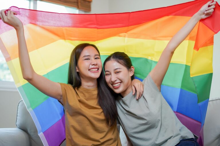 ร่าง พ.ร.บ. คู่ชีวิต และร่าง พ.ร.บ. สมรสเท่าเทียมกับโอกาสในการเป็นเจ้าของที่อยู่อาศัย