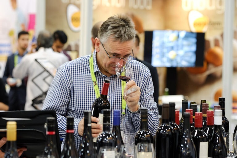 FHA – Food & Beverage งานแสดงสินค้าอาหารและเครื่องดื่มชั้นนำของเอเชียเตรียมกลับมาจัดอีกครั้ง 5-8 กันยายน นี้ พร้อมประกาศปรับกำหนดการจัดงานใหม่เป็นงานประจำปีตั้งแต่ปี 2565 เป็นต้นไป