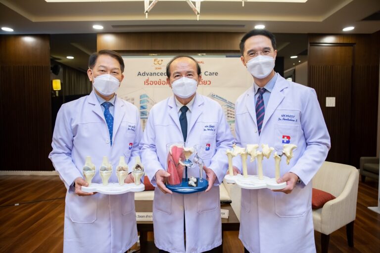 รพ. กรุงเทพอินเตอร์เนชั่นแนลชูคอนเซ็ปต์ Advanced Total Joint Care: เรื่องข้อครบ…จบที่เดียวเน้นการผ่าตัดเปลี่ยนข้อเข่า-ข้อสะโพกเทียม เจ็บน้อย ฟื้นตัวไวเพิ่มคุณภาพชีวิตให้คุณก้าวเดินอย่างมั่นใจ