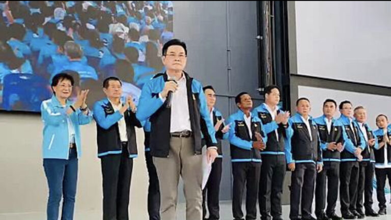 ประชาธิปัตย์คึกคัก“จุรินทร์-เฉลิมชัย”เปิดตัว 30 ว่าที่ผู้สมัครส.ส.เลือดใหม่ ทวงปักษ์ใต้คืน