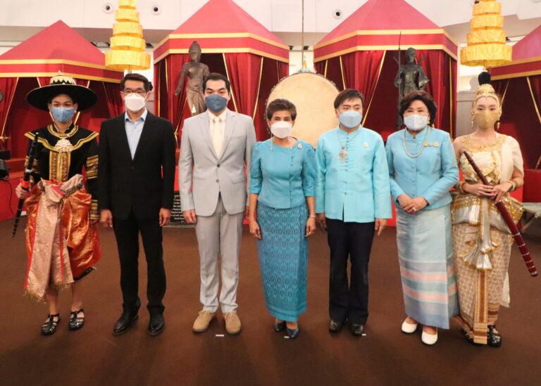 เปิดงานเทิดพระเกียรติฯ วีรสตรีกู้แผ่นดิน
