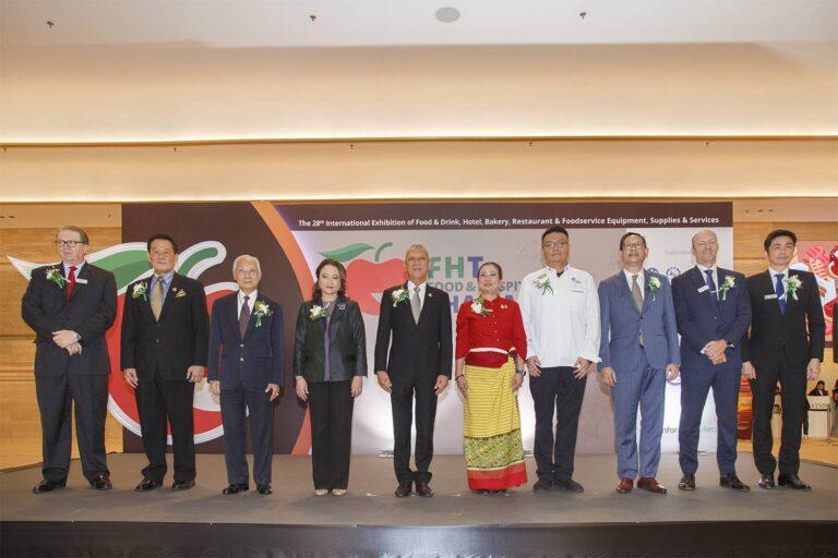 กระทรวงการท่องเที่ยวฯ เดินเครื่องเที่ยวไทยขับเคลื่อนเศรษฐกิจรอบใหม่ ประสานสมาคมด้านการท่องเที่ยว-เอกชน เตรียมรับนักท่องเที่ยว ด้าน อินฟอร์มา มาร์เก็ตส์ ขานรับเปิดงาน Food & Hospitality Thailand 2022 คาดเงินสะพัดกว่า 100 ล้านบาท