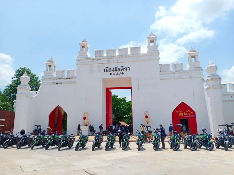 Bajaj Dominar Rides #27 บาจาจวันเดย์ทริป ขับขี่ Dominar 400 กับระยะทางเกือบ 300 กม. เที่ยวชมเมืองมัลลิกา เมืองย้อนยุคของวิถีชีวิตชาวสยามที่ จ. กาญจนบุรี