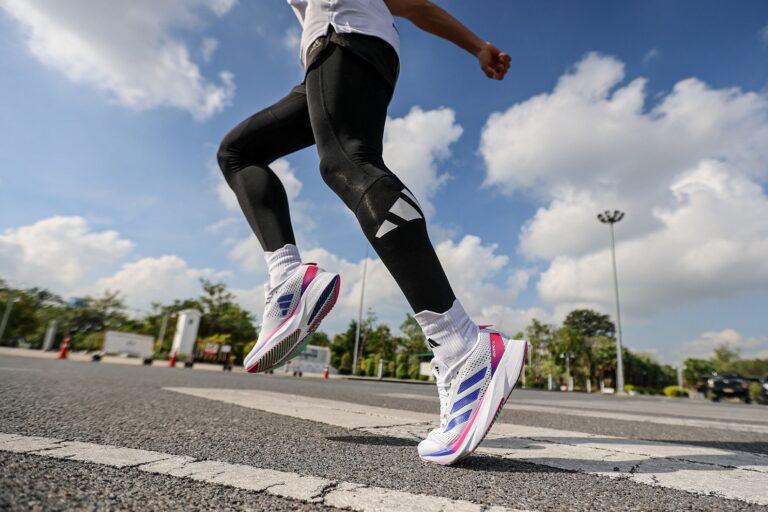 ADIZERO SL รองเท้าวิ่งเพื่อการฝึกซ้อมล่าสุดในตระกูล ADIZEROรองเท้าเพื่อทำลายสถิติจากอาดิดาส