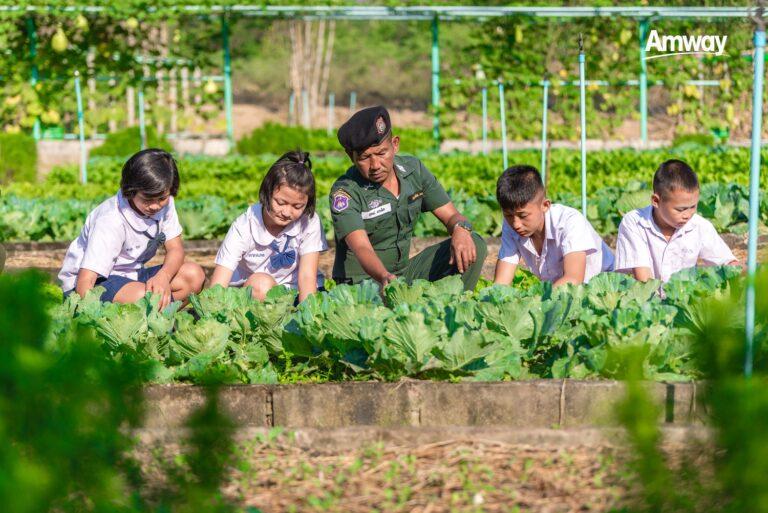 มือกว่า 10,000 คู่ของเด็กน้อย ร่วมสานโครงการฟาร์มสุขภาพของหนูแหล่งโภชนาการสำคัญเพื่อสุขภาพดีอย่างยั่งยืน