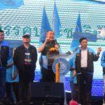 ชาวเพชรบุรีกว่าหมื่นคนแห่เป็นกำลังใจ“เฉลิมชัย-อลงกรณ์”เปิดตัวผู้สมัครส.ส. เพชรบุรีอย่างเป็นทางการเป็นจังหวัดแรกในภาคกลาง4 หัวหน้าพรรประชาธิปัตย์“ชวน-บัญญัติ-อภิสิทธิ์-จุรินทร์”ประสานเสียงขอคนเพชรเลือกปชป.ยกทีม