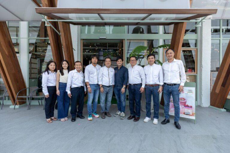 OR เปิดตัว “โอ้กะจู๋” รูปแบบ Drive – Thru สาขาแรก ใน พีทีที สเตชั่น เวสต์วิลเลจ บางใหญ่ เพิ่มทางเลือกอาหารสุขภาพแบบสะดวกรวดเร็ว