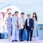 ลาเนจ จัดงาน “LANEIGE OPEN HOUSE 2023” ชวนสัมผัสประสบการณ์ผิวสวยอิ่มน้ำเปิดตัว LANEIGE Water Bank Blue Hyaluronic สูตรใหม่ ช่วยบำรุงผิวเติมความชุ่มชื้นด้วย Blue Hyaluronic Acid ขนาดเล็กลง 2,000 เท่า! พร้อมเปิดตัว “นนน-น้ำตาล-แจน”3 นักแสดงชื่อดังร่วมเป็น “พรีเซ็นเตอร์ใหม่ประจำประเทศไทย”