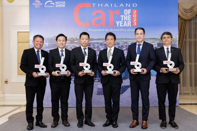 ขีดสุดแห่งยนตรกรรมมาสด้าคว้า 6 รางวัล รถยนต์ยอดเยี่ยมแห่งปีด้วยเทคโนโลยีสกายแอคทีฟและดีไซน์อันสง่างาม