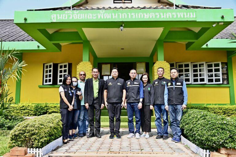 กรมวิชาการเกษตร จับมือ มหาวิทยาลัยเทคโนโลยีสุรนารีลงพื้นที่ติดตามความร่วมมือการวิจัยและพัฒนาสายพันธุ์กัญชา
