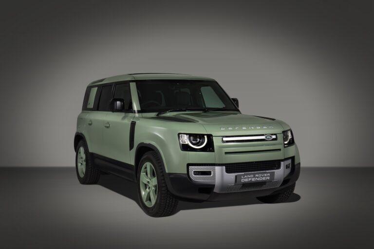 DEFENDER เชิดชูตระกูลอันทรงเกียรติด้วยความสำเร็จของรุ่นกับ NEW DEFENDER 75TH LIMITED EDITION