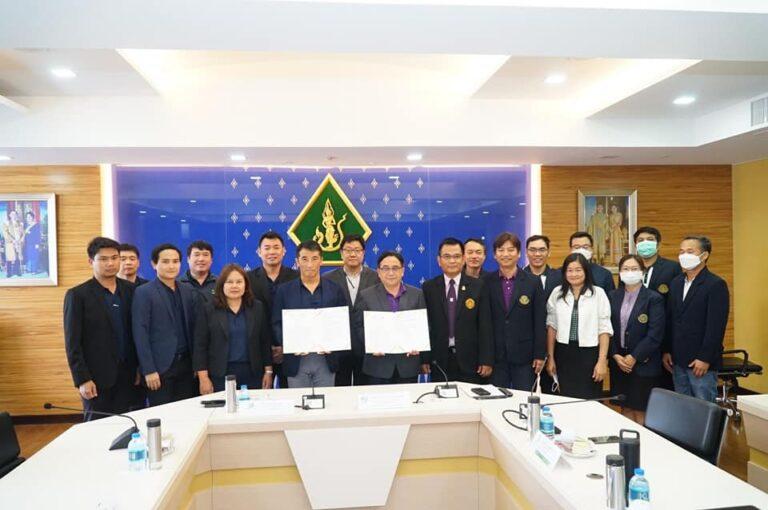 อายิโนะโมะโต๊ะ จับมือมหาวิทยาลัยเกษตรศาสตร์ ร่วมส่งเสริมคุณภาพชีวิตเกษตรกรไทย ผ่านการถ่ายทอดองค์ความรู้อย่างยั่งยืน