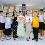 เคทีซีมอบอุปกรณ์สำนักงานใช้แล้วสภาพดีแก่น้องๆ ผู้พิการทางการได้ยิน รร.โสตศึกษา ทุ่งมหาเมฆ