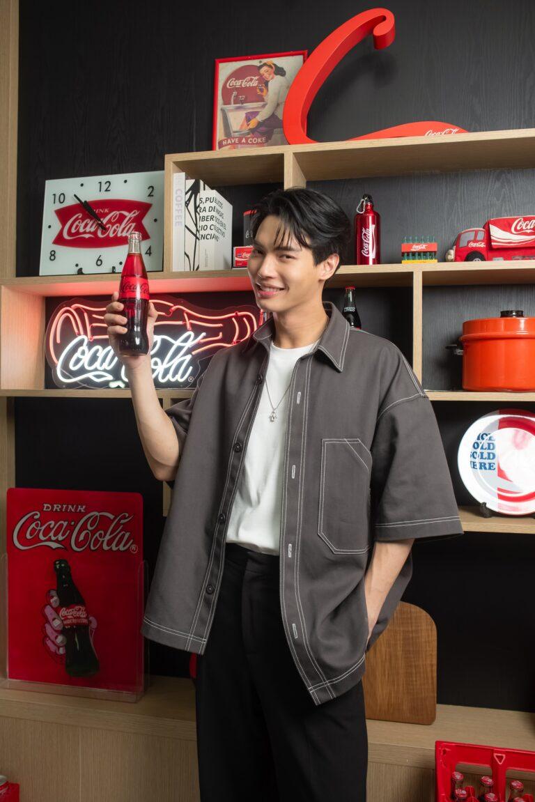 การทำงานร่วมกันที่เรียกได้ว่าเป็น “Real Magic”“โคคา-โคล่า” คว้า “วิน-เมธวิน” ร่วมครอบครัว “โค้ก” ในภูมิภาคอาเซียนสำหรับแคมเปญ “สูตรสำเร็จมื้อพิเศษ” ในเอเชีย