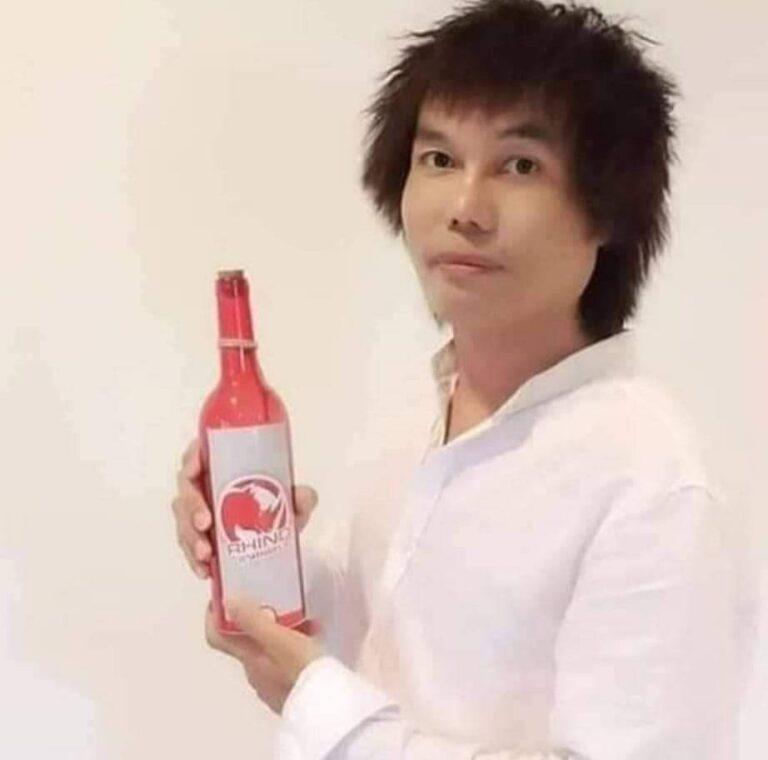 ” สมยศ ” ผกก.หนังชื่อดัง แท็คทีม ” ดาโต๊ะลี ” ร่วมทุนส่งออก ” RHINO แรด ” ALC 0 %