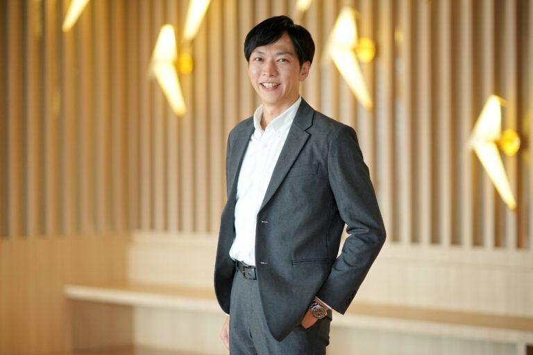 ยูนิโคล่ ชูสาขาเซ็นทรัลเวิลด์เป็นสาขาต้นแบบของการดำเนินธุรกิจนำร่องความสัมพันธ์อันดีกว่า 12 ปี กับเซ็นทรัลพัฒนาก่อนต่อยอดขยายร้านยูนิโคล่ในศูนย์การค้าเซ็นทรัลทั่วประเทศ