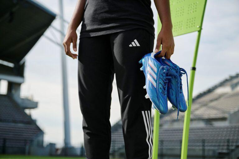 อาดิดาส ต้อนรับฤดูกาลแข่งอันแสนเข้มข้น เปิดตัวรองเท้าฟุตบอล COPA PURE 2พร้อมรองเท้าฟุตบอลในแพ็คสีใหม่ล่าสุดอย่าง MARINERUSH