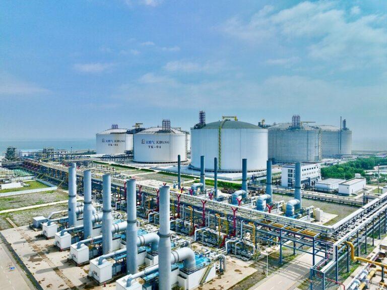 ถังเก็บก๊าซแอลเอ็นจีขนาด 270,000 ลูกบาศก์เมตร ใหญ่ที่สุดในจีน เปิดใช้งานแล้ว