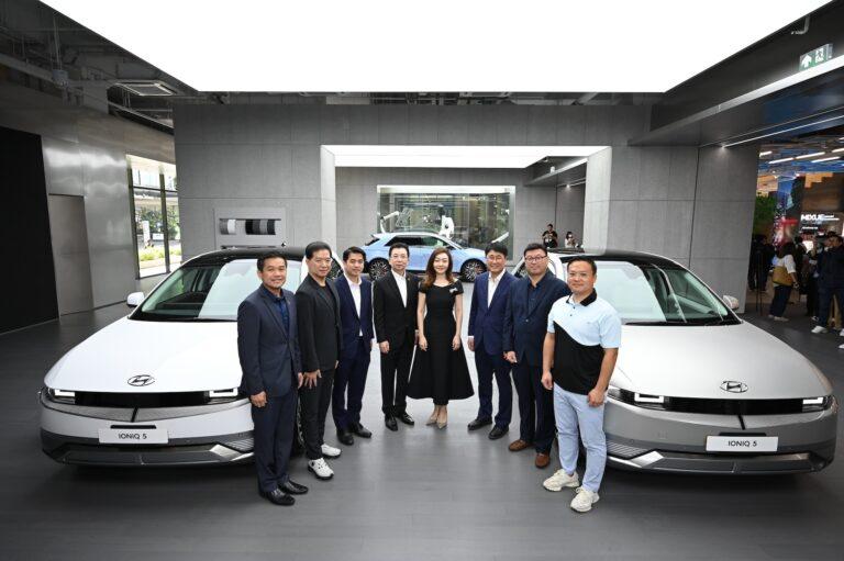 ฮุนได เปิดตัวศูนย์นวัตกรรม IONIQ Lab แห่งแรกในไทย<br>เดินหน้าสู่อนาคตด้วยนวัตกรรมยานยนต์ไฟฟ้าบนความยั่งยืน