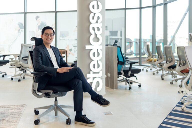 กิติพัฒก์ เนื่องจำนงค์ CEO คนเก่งจาก Modernform<br>เตรียมฉลองพร้อมเผยโฉมเก้าอี้ทำงานแห่งศตวรรษที่ 21 รุ่นใหม่ “Steelcase Karman“