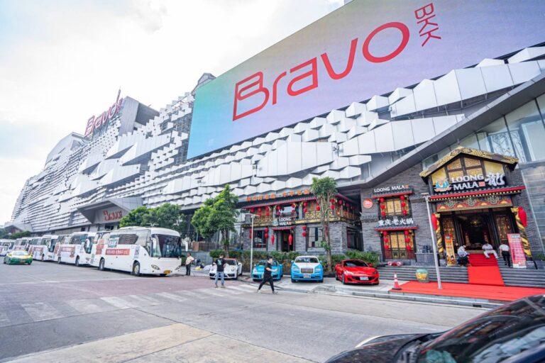 “BRAVO BKK” ศูนย์รวมความบันเทิงแห่งใหม่ ใจกลางกรุงเทพฯ<br>ภายใต้คอนเซ็ปท์ “Fit by Day, Fun by Night”<br>สร้างแลนด์มาร์กพื้นที่จัดงานอีเวนท์ คอนเสิร์ต ที่ครบครันและทันสมัย<br>พร้อมเปิดสุดยอดประสบการณ์ เขย่าวงการค้าปลีกไทย