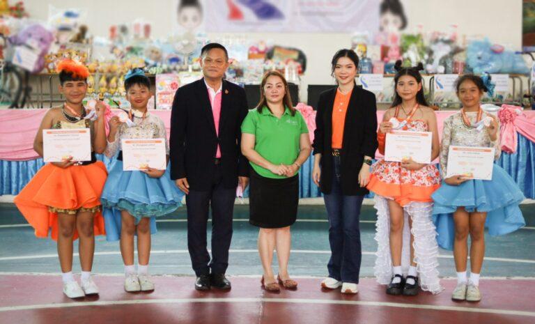 FWD ประกันชีวิต แสดงความยินดีแก่เด็กไทย คว้ารางวัลรองชนะเลิศอันดับ 2<br>จากการประกวดโครงการ JA SparktheDream Social Challenge 2023