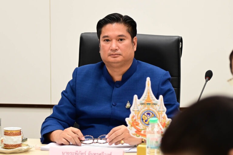 กรมวิชาการเกษตร ประกาศแผนคุมคุณภาพทุเรียนส่งออกไปจีน<br>พร้อมจัดชุดปฏิบัติการกว่า 180 คน อำนวยความสะดวกจนสิ้นสุดฤดูกาลส่งออก