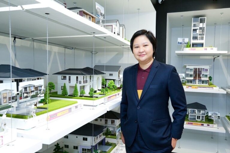 แลนดี้ โฮม จับกระแสเทรนด์โลก ทุ่มทุนเสริมทัพลุยเปิด 3 ธุรกิจใหม่<br>Solar Leasing-Interior-Precast Center สู่ผู้นำด้านที่อยู่อาศัยครบวงจร<br>ตั้งเป้าดันยอดขายสร้างบ้านเติบโต 2,700 ล้านบาท