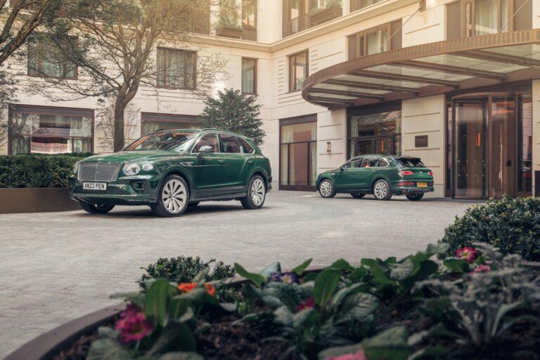 เบนท์ลีย์ – เพนนินซูลา ลอนดอน ร่วมรังสรรค์ Bentayga Hybrid รุ่นออกแบบพิเศษ<br>พร้อมถ่ายทอดอัตลักษณ์ 2 แบรนด์หรูอย่างสมบูรณ์แบบ
