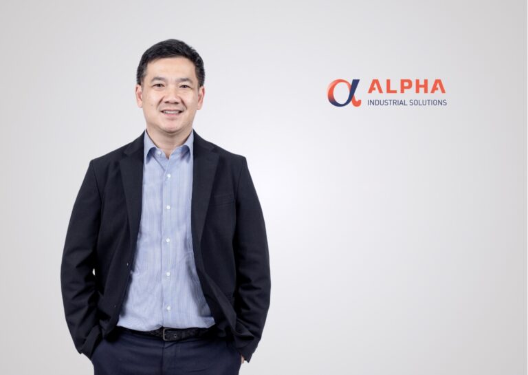 “แอลฟา” ยื่นไฟลิ่งเตรียมจัดตั้งกองทรัสต์ ALPHART มูลค่า 3,500-3,800 ล้าน<br>ปี 2567 เตรียมบุกพัฒนาคลังสินค้าโซนบางนา และ EEC อีก 200,000 ตร.ม.