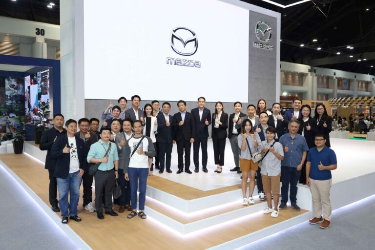 ลูกค้ามาสด้าสุดปลื้มร่วมงานแบบเอ็กคลูซีฟ<br>สัมผัส e-SKYACTIV R-EV เทคโนโลยีที่ดีที่สุดในอนาคต