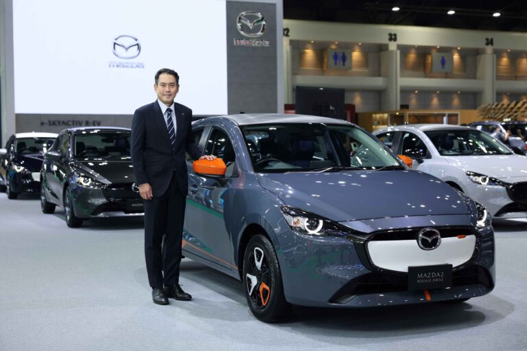 มาสด้า2 พิชิตรางวัลนวัตกรรมสินค้าและบริการยอดเยี่ยมแห่งปี 2 ปีติดต่อกัน<br>ด้วยดีไซน์สง่างาม เทคโนโลยีสกายแอคทีฟล้นคัน