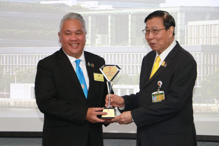 การเคหะแห่งชาติคว้ารางวัล “องค์กรเกียรติยศต้นแบบ” ในงาน “หอเกียรติยศ 2567 วุฒิสภา”