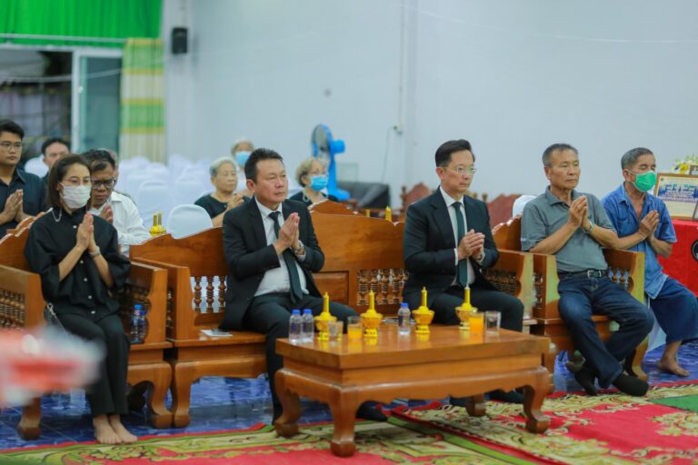 คณะผู้บริหารเอสซีจีซีและเพื่อนพนักงาน ร่วมแสดงความอาลัย  แด่พนักงานที่เสียชีวิตในเหตุเพลิงไหม้ ถือเป็นการสูญเสียครั้งสำคัญ ยืนยันไม่ทอดทิ้ง ดูแลครอบครัวผู้เสียชีวิตให้ดีที่สุด