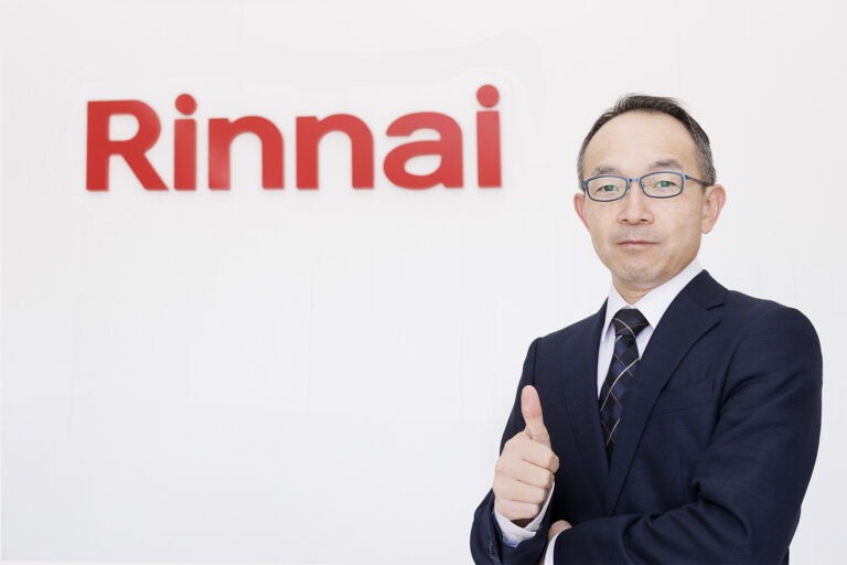รินไน พัฒนานวัตกรรมสุดเจ๋ง นำเทคโนโลยี พลาสม่า ใส่เครื่องดูดควัน จับได้ทั้งกลิ่น เชื้อแบคทีเรีย ไวรัสและฝุ่น PM2.5 พร้อมตอกย้ำเทคโนโลยีด้านความปลอดภัย Si Sensor ในเตาแก๊ส คาดยอดขายปีนี้ 1,000 ล้านบาท