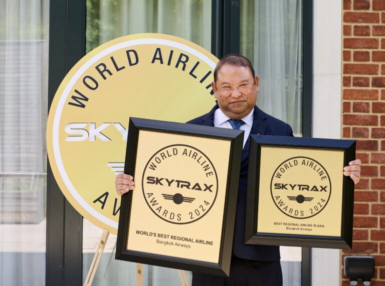 บางกอกแอร์เวย์สครองแชมป์โลก 8 ปีซ้อน คว้าสองรางวัลสกายแทร็กซ์ สายการบินระดับภูมิภาคที่ดีที่สุดในโลก และดีที่สุดในเอเชีย ประจำปี 2024