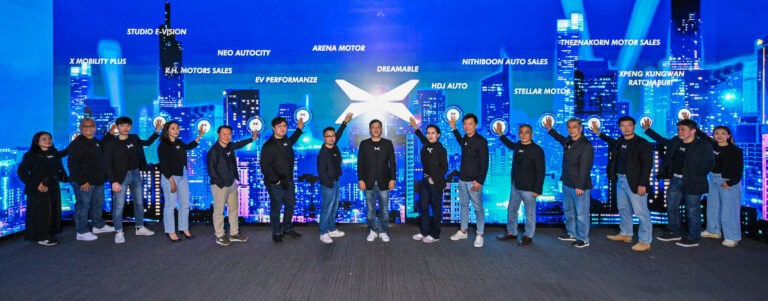 เอ็กซ์เผิง ประเทศไทย จัดพิธีลงนามสัญญา ประกาศแต่งตั้ง12 พาร์ทเนอร์ยานยนต์ไฟฟ้าอัจฉริยะ ‘เอ็กซ์เผิง’ อย่างเป็นทางการในประเทศไทย สร้างความเชื่อมั่นด้วยบริการครบวงจร