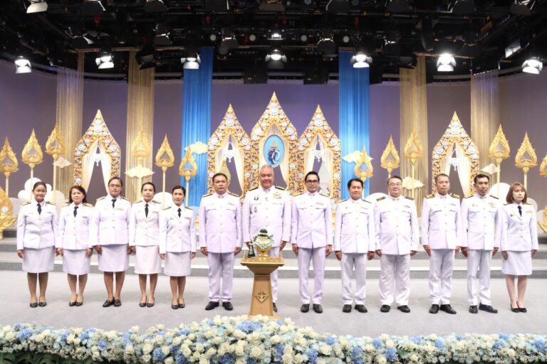 การเคหะแห่งชาติบันทึกเทปโทรทัศน์ถวายพระพรชัยมงคลพระพันปีหลวง ณ สถานีวิทยุโทรทัศน์กองทัพบก ช่อง 5