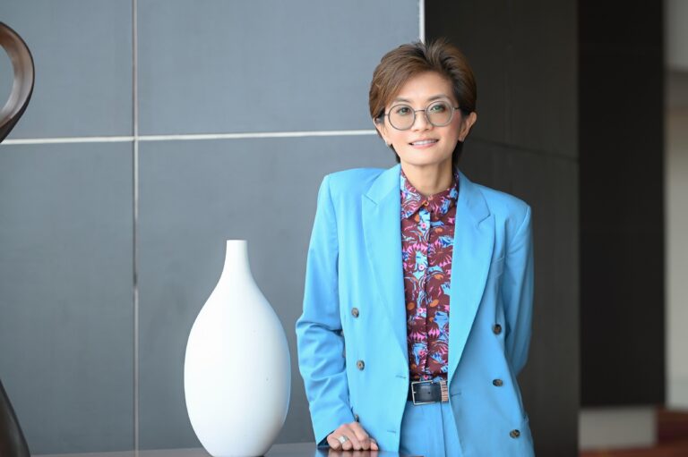 เสนาดีเวลลอปเม้นท์ มอบคอนโด ‘วิว กุลวุฒิ’ ฮีโร่เหรียญเงินโอลิมปิก