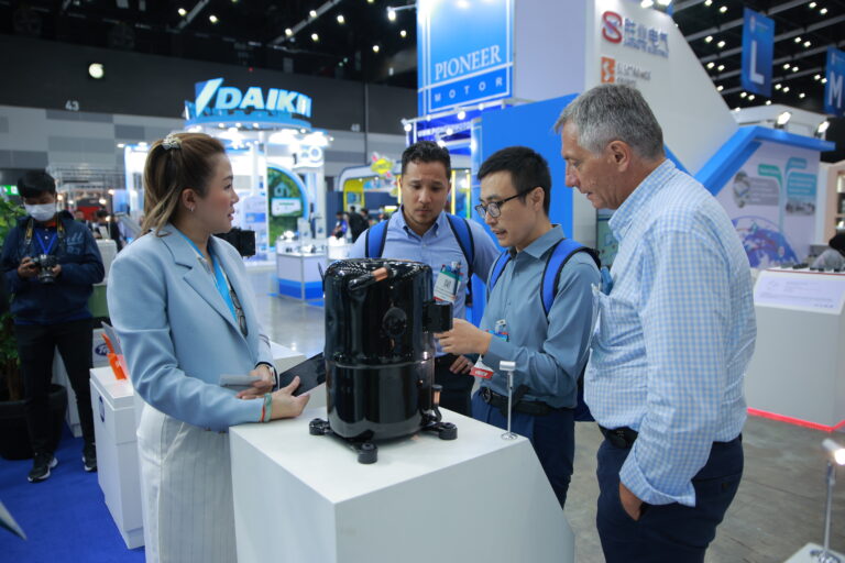 งานแสดงสินค้าเครื่องปรับอากาศและเครื่องทำความเย็น 2567 และ งานแสดงสินค้าเครื่องใช้ไฟฟ้าและอิเล็กทรอนิกส์ 2567 ประสบความสำเร็จ สร้างมูลค่ากว่า 4,100 ล้านบาท