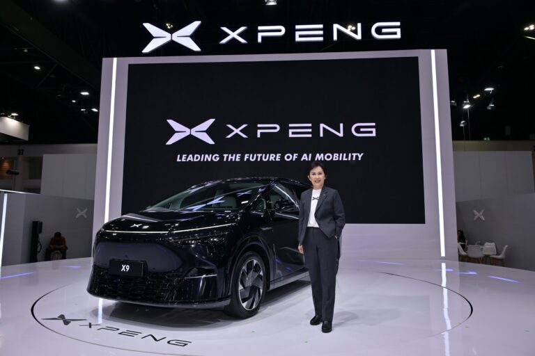 เอ็กซ์เผิง ประเทศไทย เปิดราคา X9 รถตู้ไฟฟ้าทรงสปอร์ตอัจฉริยะ ‘Ultra Smart Coupe MPV’ อย่างเป็นทางการ บนเวที มอเตอร์ เอ็กซ์โป ครั้งที่ 41 พร้อมจัดเต็มระบบ AI ล้ำสมัย