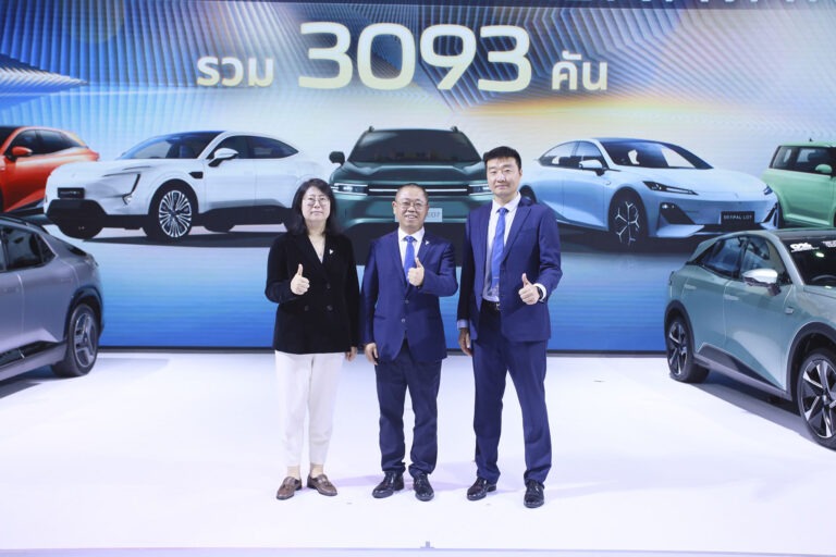 CHANGAN กวาดยอดจองรถไฟฟ้าทะลุเป้า 3,093 คัน ในงาน Motor Expo 2024DEEPAL กระแสแรงเกินคาด ตอกย้ำความเป็นผู้นำยานยนต์ไฟฟ้าแห่งอนาคต