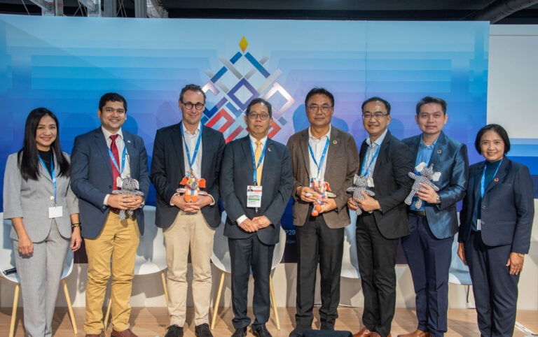 TCMA ร่วม COP29 ชูความก้าวหน้า ‘สระบุรีแซนด์บ็อกซ์’ เพิ่มโอกาสเข้าถึงเงินทุนสีเขียว เสริมแกร่งแผนไทยสู่เป้าหมาย Net Zero 2050