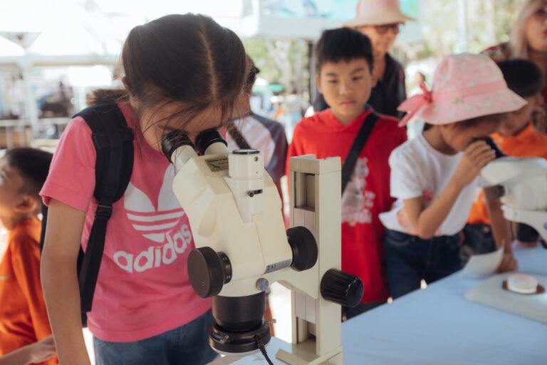 คาโอ สร้างความสุขสุดประทับใจในวันเด็กปี 2568 ในงาน “ตั้ง Guard Block ยุงร้าย พร้อมตะลุย ZOO! ทั้งครอบครัว” กับ บิโอเร การ์ด มอส บล็อก เซรั่ม*