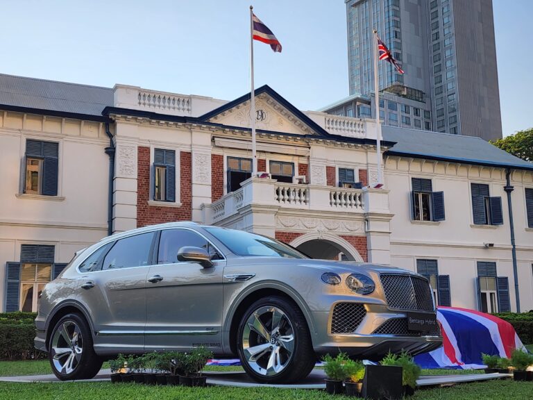 เบนท์ลีย์ แบงค็อก ร่วมกับ หอการค้าอังกฤษ – ไทย จัดแสดง Bentayga Hybrid ในงาน BCCT Life & Style Garden Party 2025