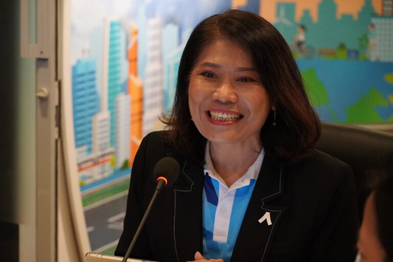 การเคหะแห่งชาติให้การต้อนรับ สบน. ลงพื้นที่โครงการฟื้นฟูเมืองชุมชนดินแดง ระยะที่ 2 อาคาร D1