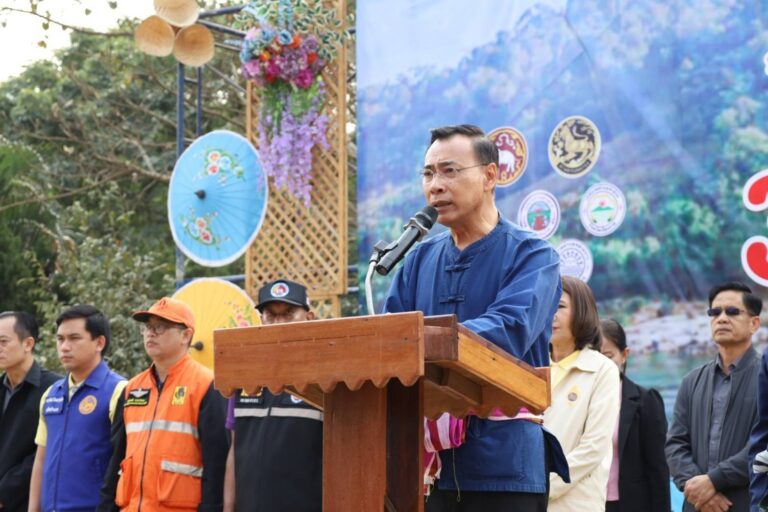 สถาบันสิ่งแวดล้อมไทย ร่วมกับภาคีจังหวัดเชียงราย Kick off ความร่วมมือ 3 เมืองคู่ขนาน สัมพันธ์ไทย-ลาว ทำแนวกันไฟ บูรณาการความร่วมมือลดหมอกควันข้ามแดน