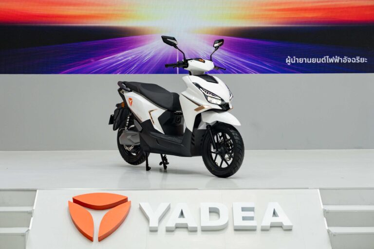 ‘Yadea Velax’ เปิดตัวอย่างเป็นทางการในงานมอเตอร์โชว์ พร้อมปฏิวัติการขับขี่ในเมือง ด้วยเทคโนโลยีไฟฟ้าอัจฉริยะ ราคาเริ่มต้น 63,000 บาท
