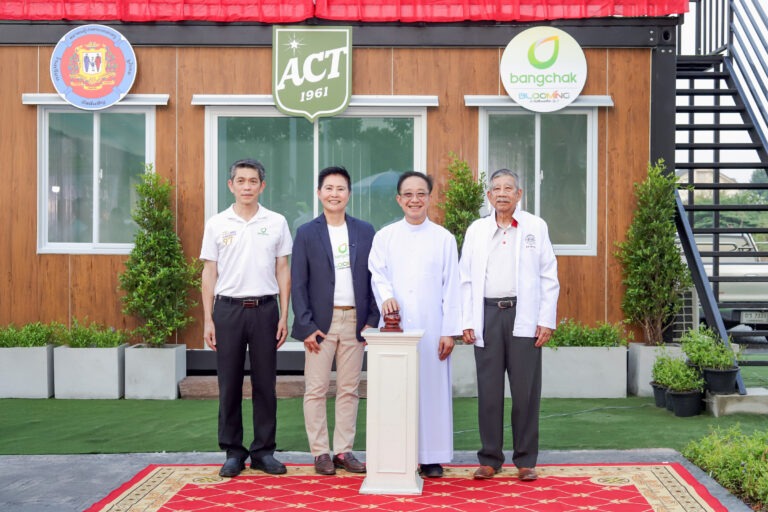 บางจาก บลูมมิ่ง เทลส์ @พุทธมณฑลสาย 3 เปิดโครงการ ACT Shuttle Bus ลดปัญหาการจราจร